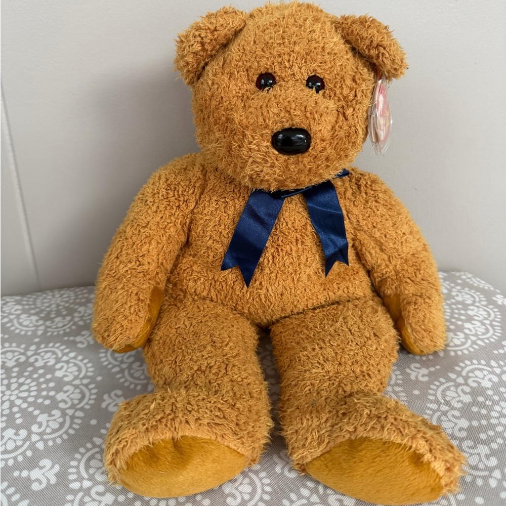 Ty Fuzz Beanie Buddy